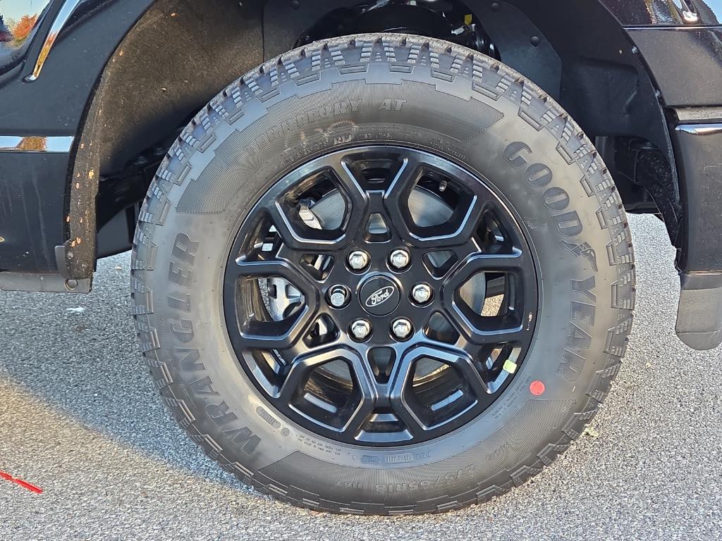 new 2025 Ford F-150 car, priced at $50,048