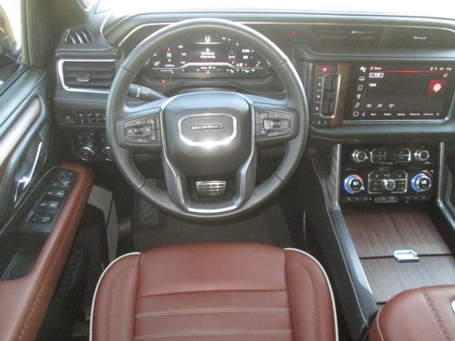 used 2023 GMC Yukon car, priced at $79,622