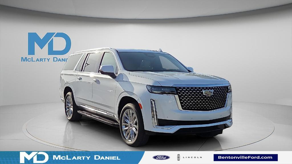 used 2023 Cadillac Escalade ESV car, priced at $74,249