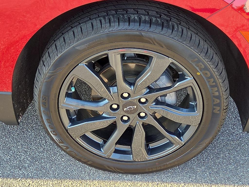 used 2022 Chevrolet Equinox car, priced at $24,995