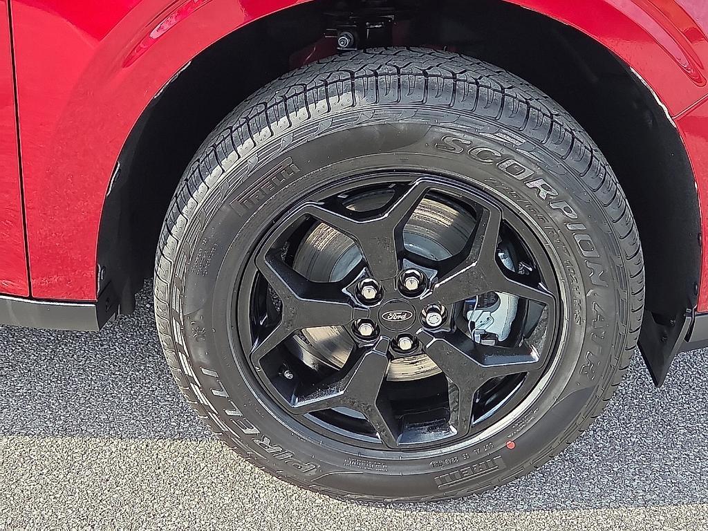 new 2025 Ford Maverick car, priced at $35,540
