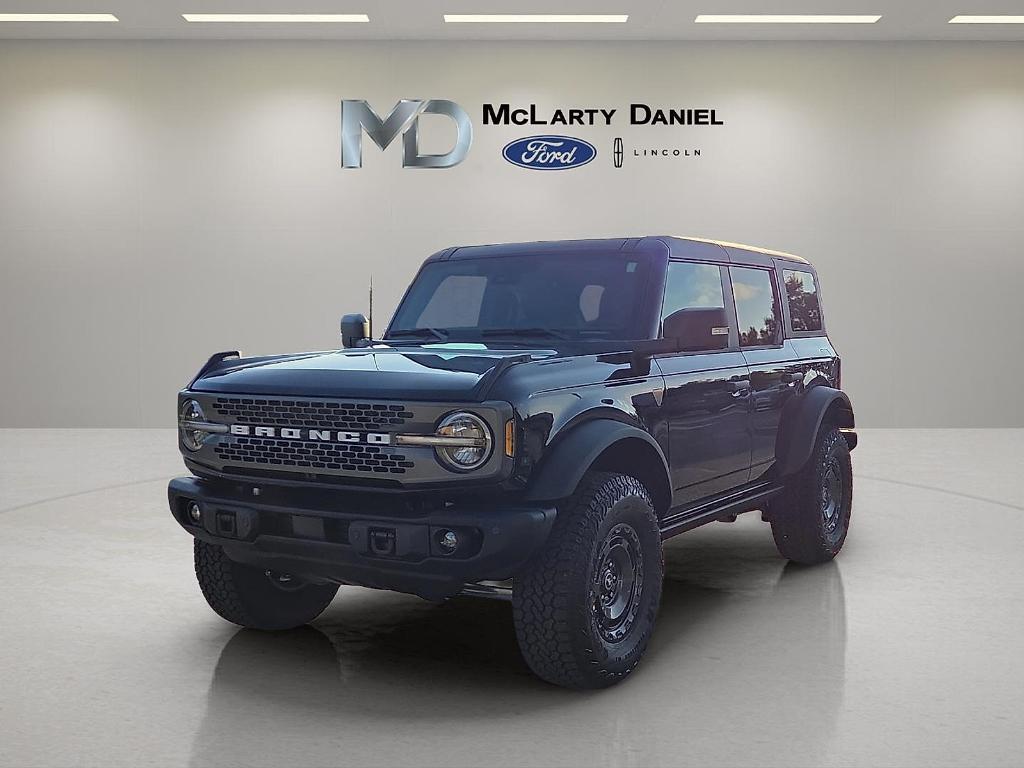 new 2025 Ford Bronco car, priced at $61,170