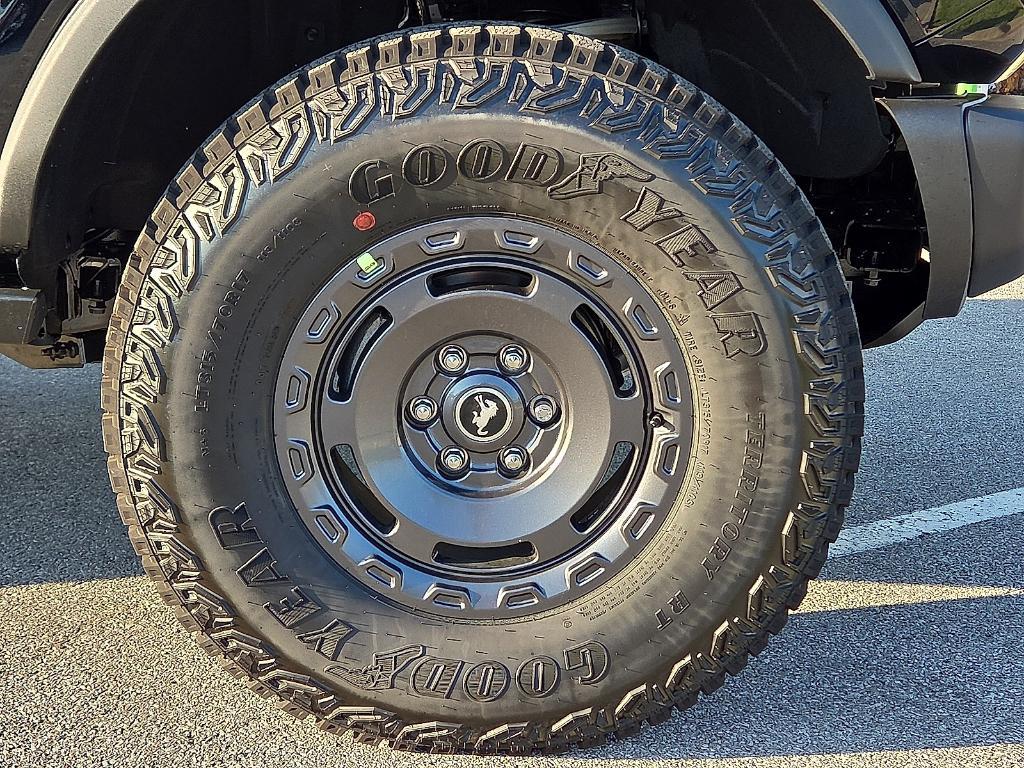new 2025 Ford Bronco car, priced at $61,170