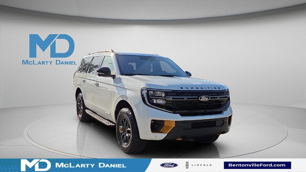 new 2025 Ford Expedition car, priced at $82,484