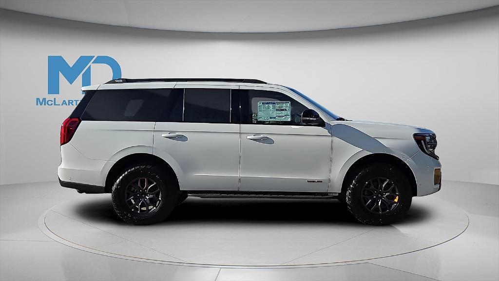 new 2025 Ford Expedition car, priced at $82,484