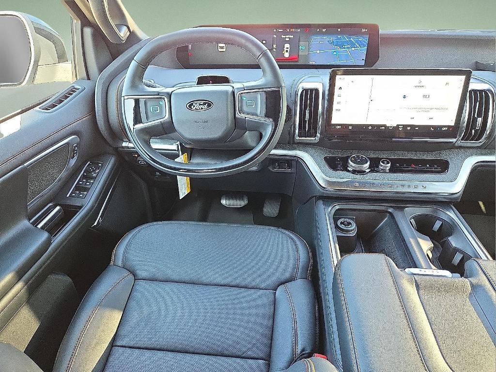 new 2025 Ford Expedition car, priced at $79,933