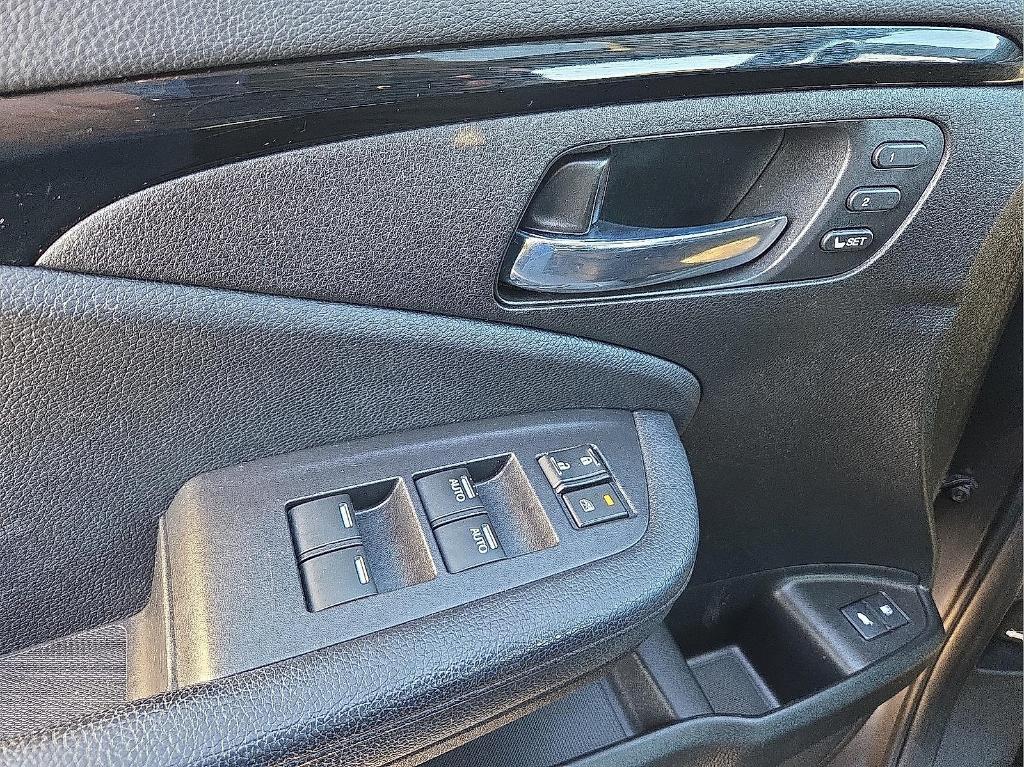 used 2017 Honda Pilot car, priced at $19,995