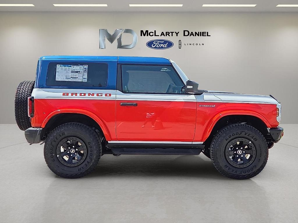 new 2025 Ford Bronco car, priced at $75,204