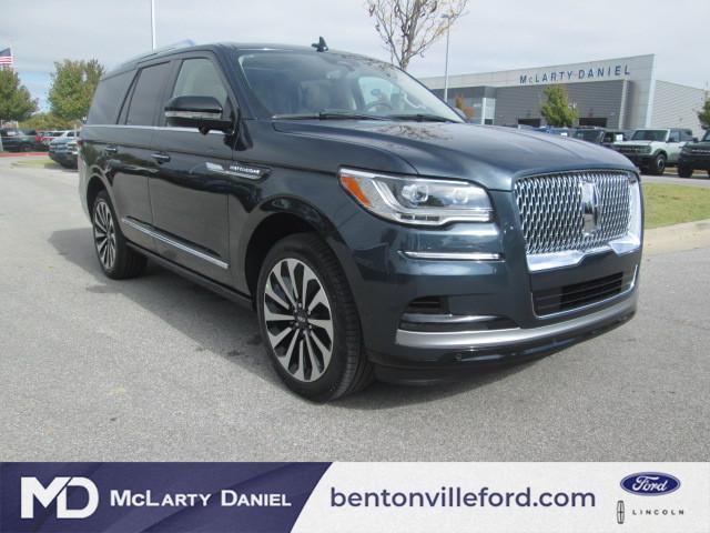 new 2024 Lincoln Navigator car, priced at $100,505