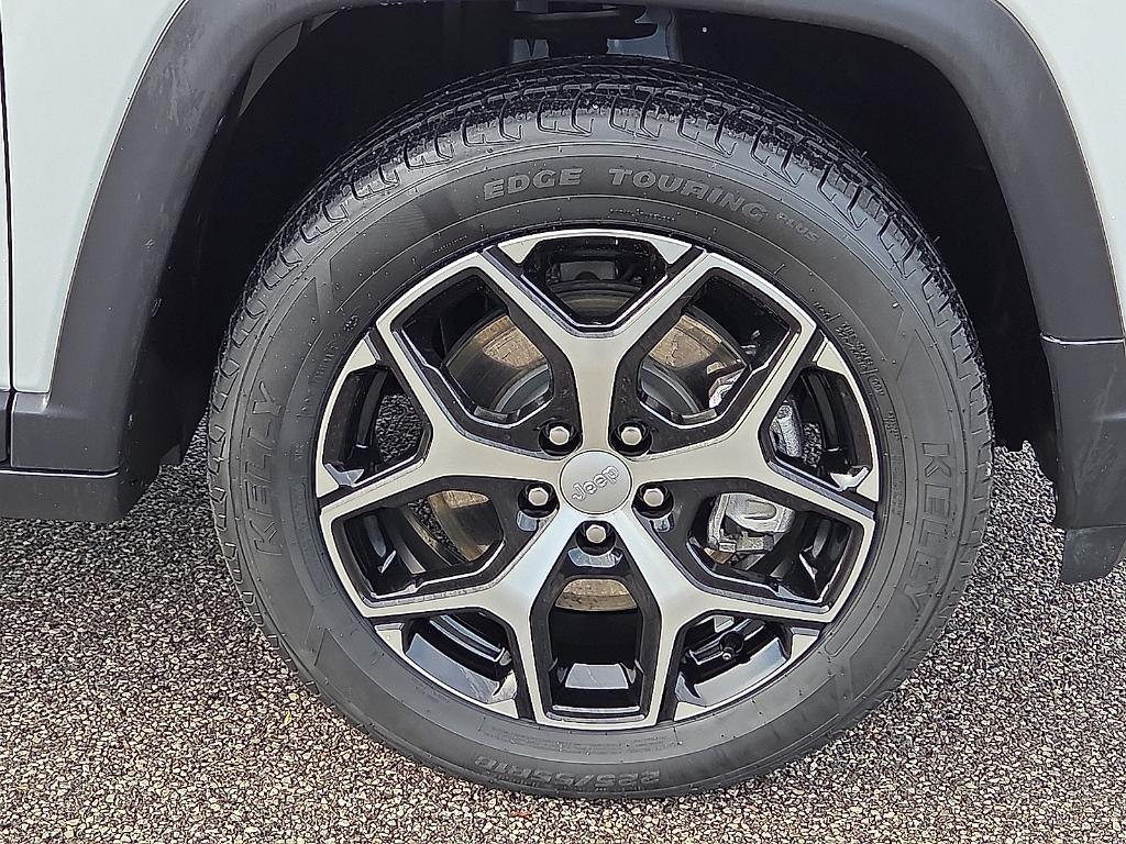 used 2024 Jeep Compass car, priced at $26,791
