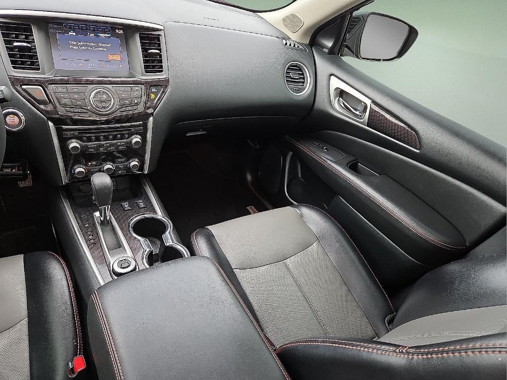 used 2020 Nissan Pathfinder car, priced at $19,462