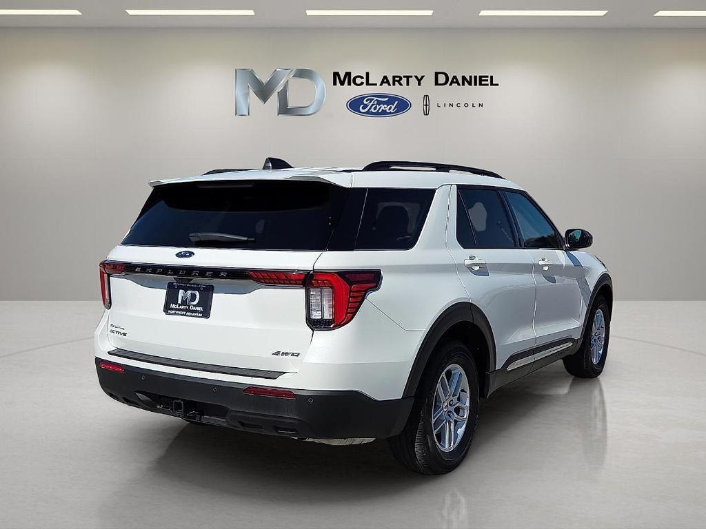 new 2025 Ford Explorer car, priced at $36,525