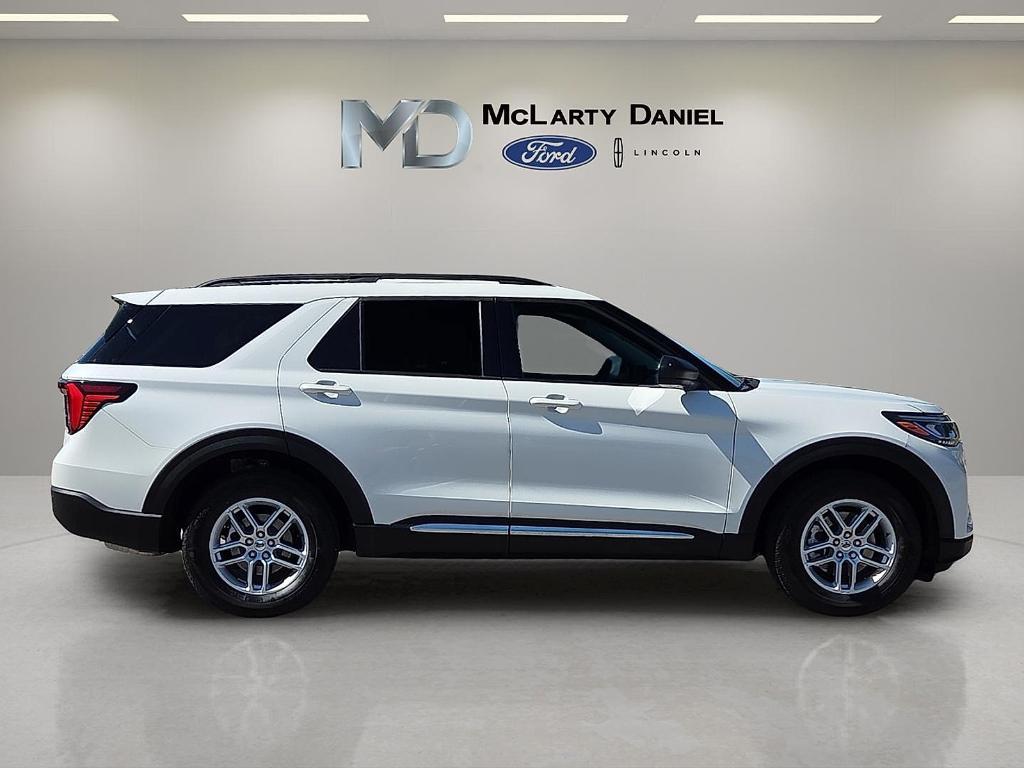 new 2025 Ford Explorer car, priced at $36,525