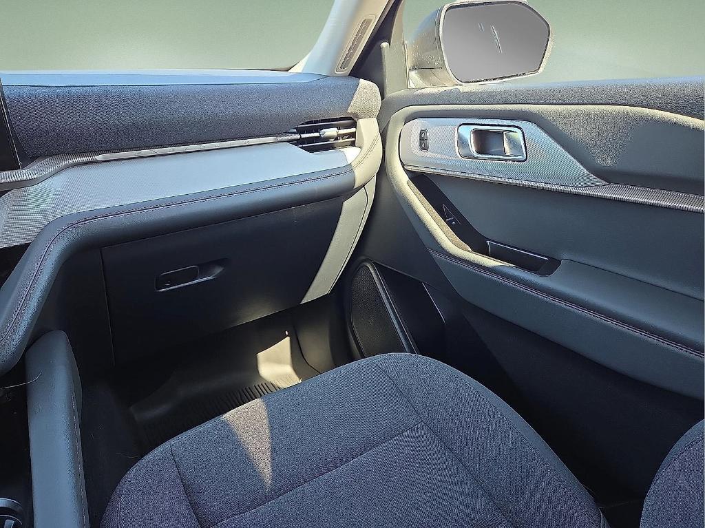 new 2025 Ford Explorer car, priced at $36,525