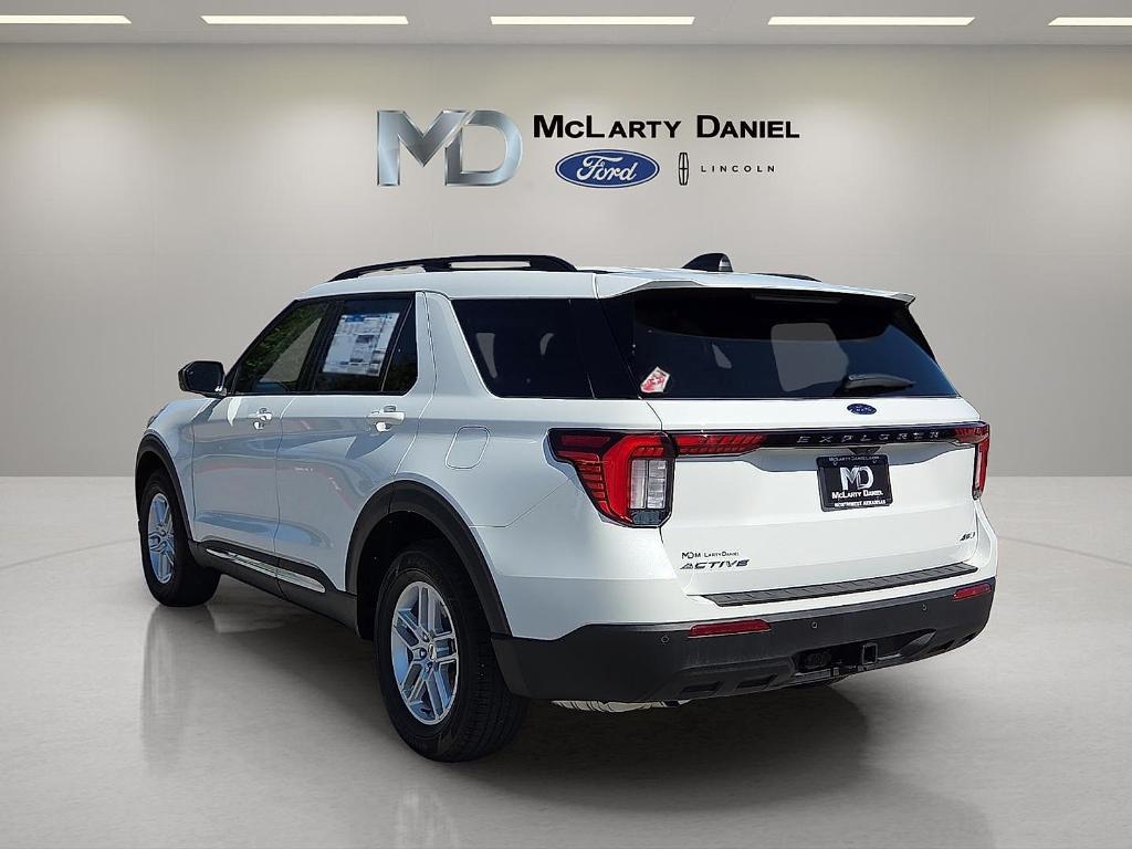 new 2025 Ford Explorer car, priced at $36,525