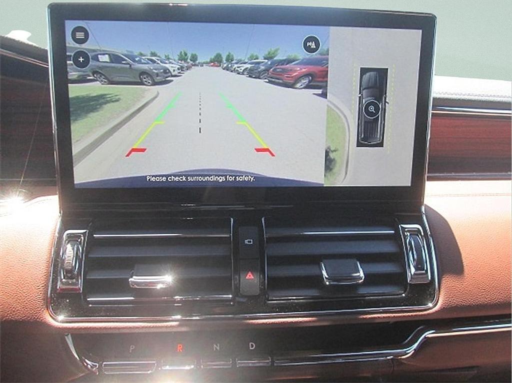 new 2024 Lincoln Navigator car, priced at $82,685