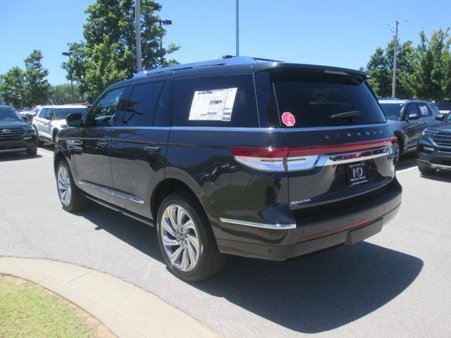 new 2024 Lincoln Navigator car, priced at $97,685