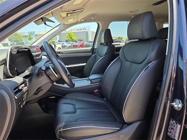 used 2024 Hyundai Palisade car, priced at $35,902