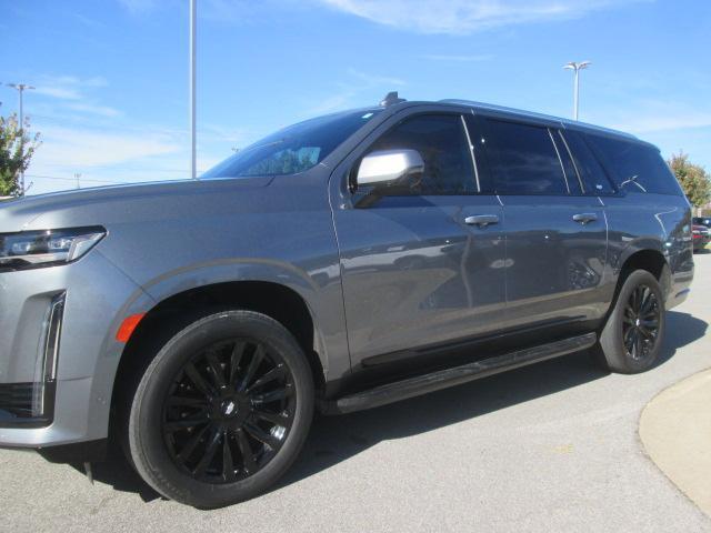 used 2022 Cadillac Escalade ESV car, priced at $72,995