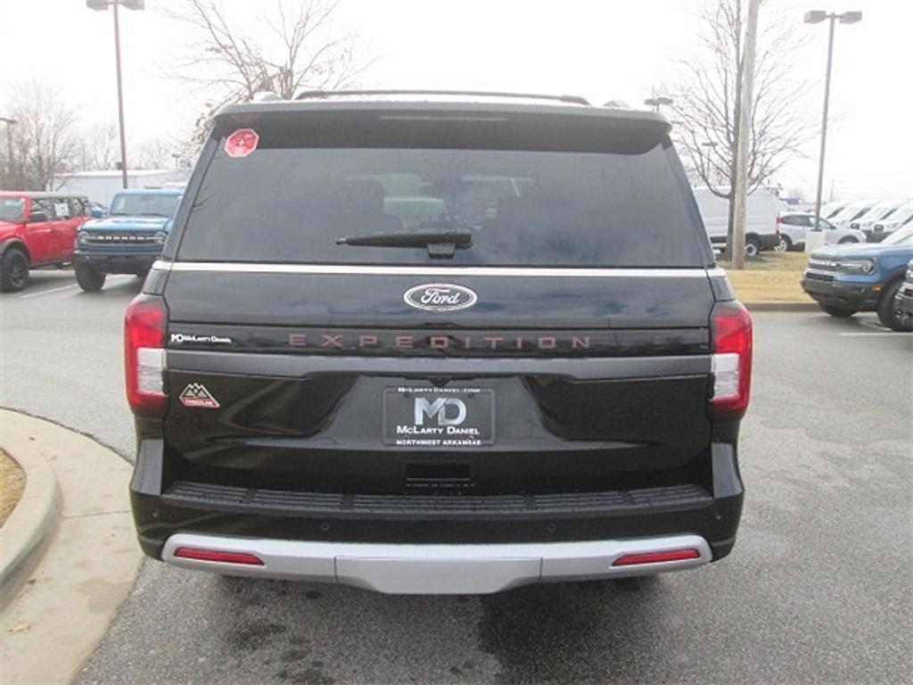 new 2024 Ford Expedition car, priced at $67,293