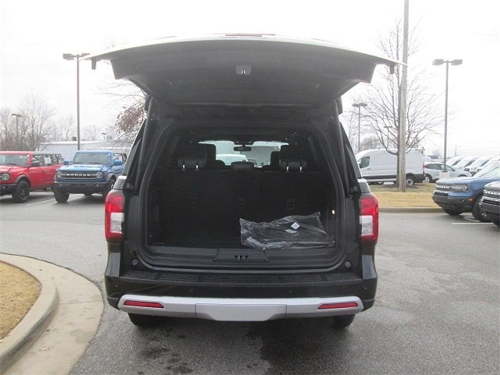 new 2024 Ford Expedition car, priced at $67,293