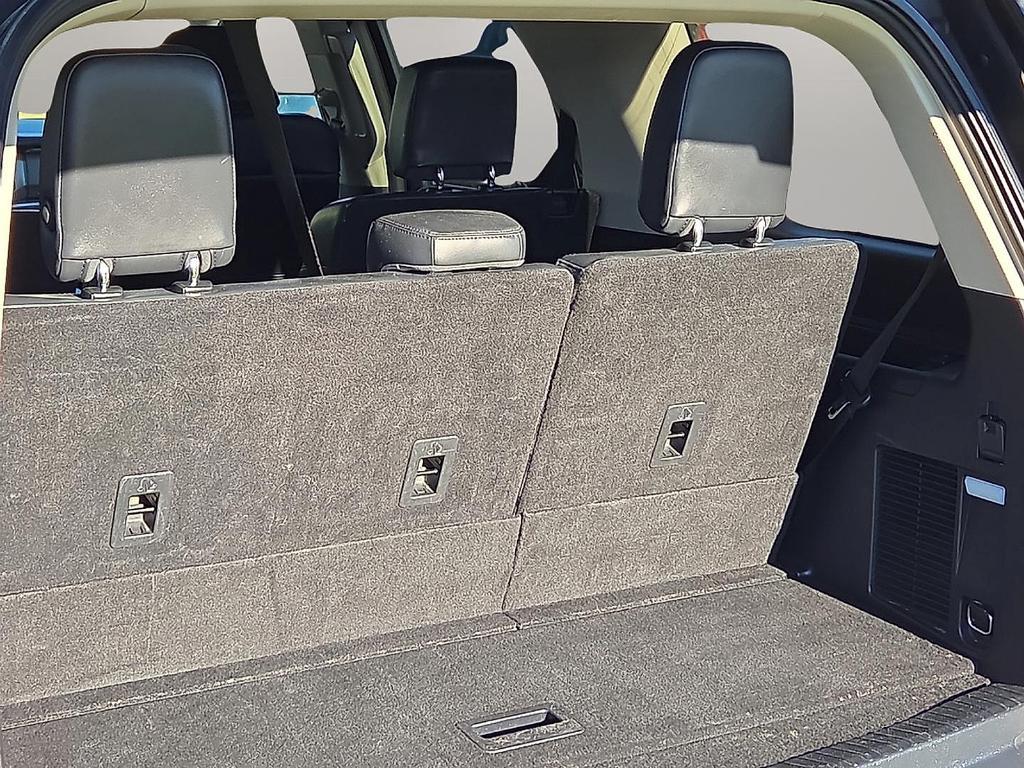 used 2024 Ford Expedition car, priced at $47,995