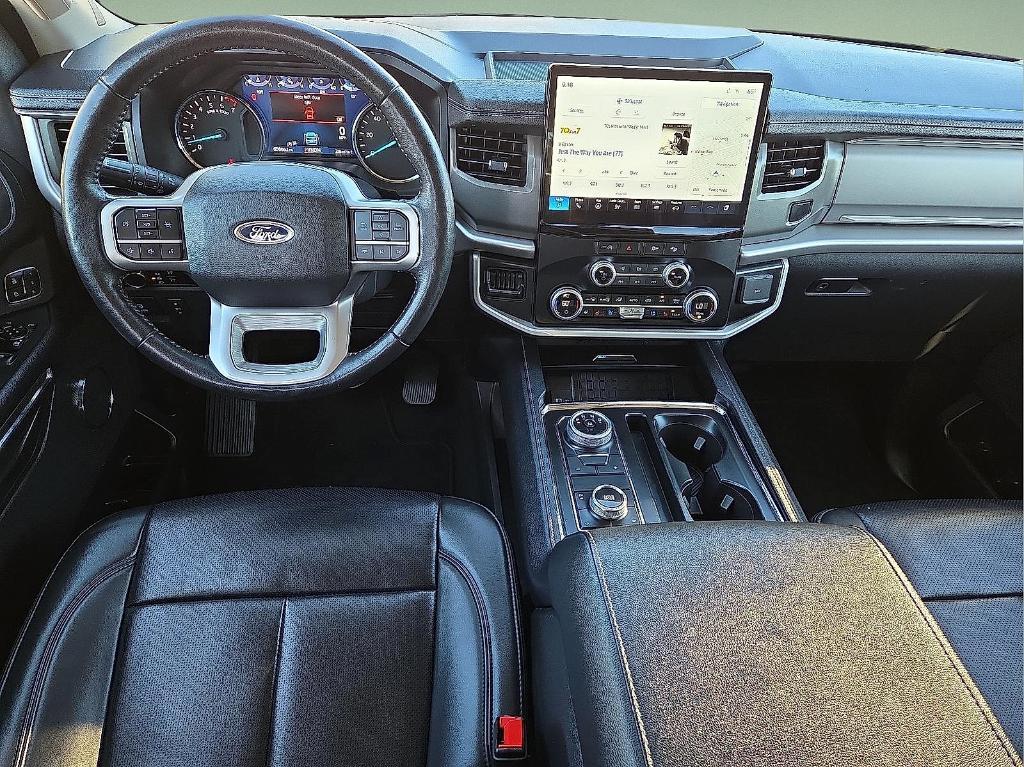 used 2024 Ford Expedition car, priced at $47,995