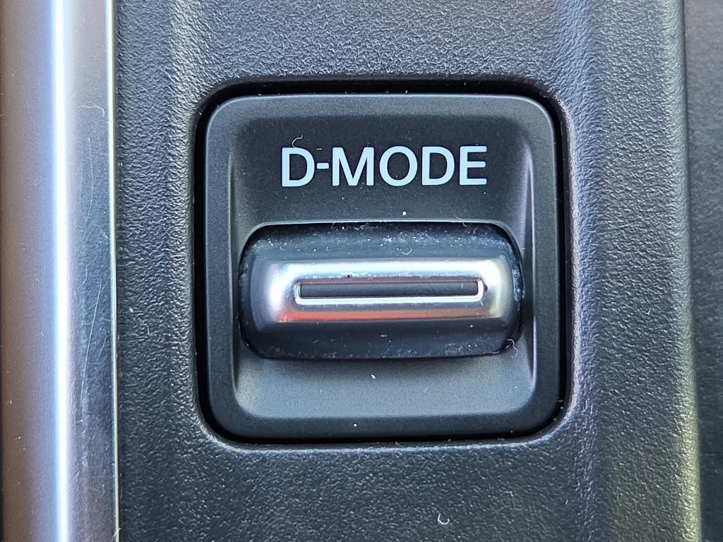 used 2022 Nissan Pathfinder car, priced at $30,995