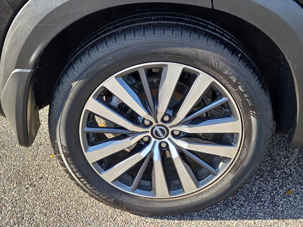 used 2022 Nissan Pathfinder car, priced at $30,995