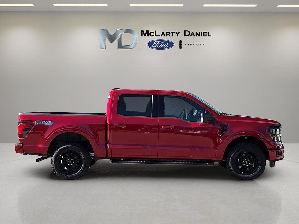 new 2025 Ford F-150 car, priced at $52,702