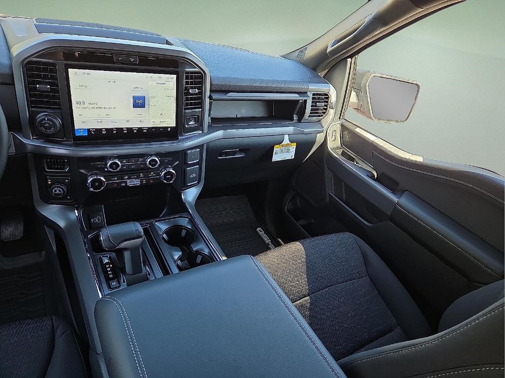 new 2025 Ford F-150 car, priced at $52,702