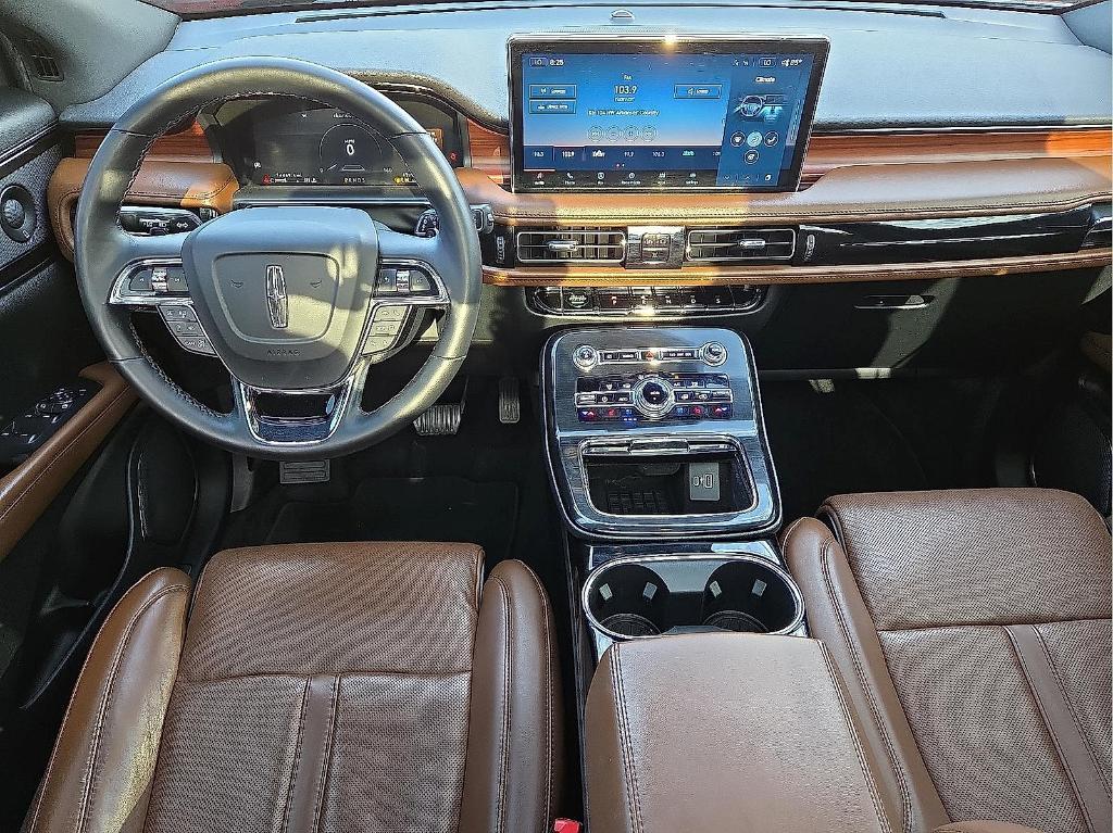 used 2022 Lincoln Nautilus car, priced at $32,693
