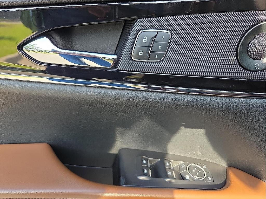 used 2022 Lincoln Nautilus car, priced at $32,693