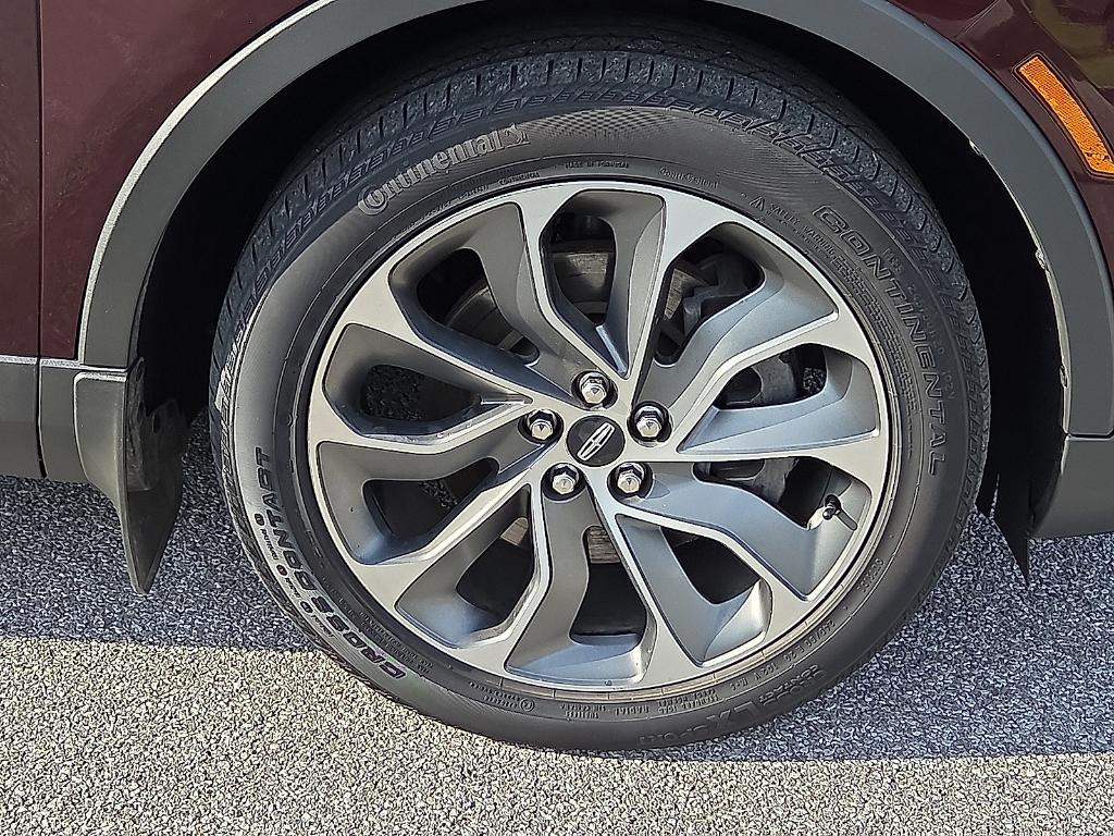 used 2022 Lincoln Nautilus car, priced at $32,693