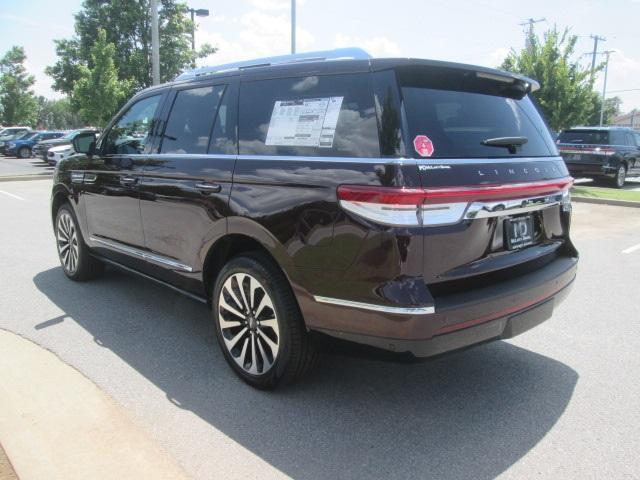 new 2024 Lincoln Navigator car, priced at $100,760