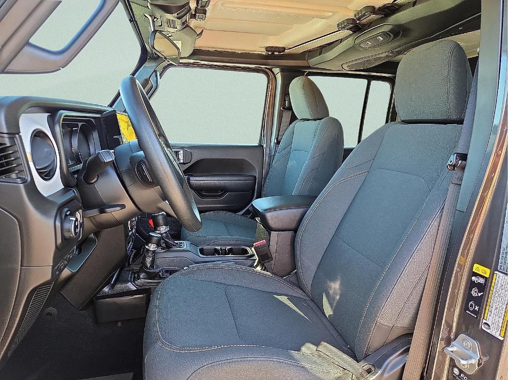 used 2024 Jeep Gladiator car, priced at $38,967