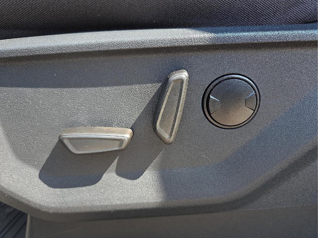 new 2025 Ford F-150 car, priced at $55,635