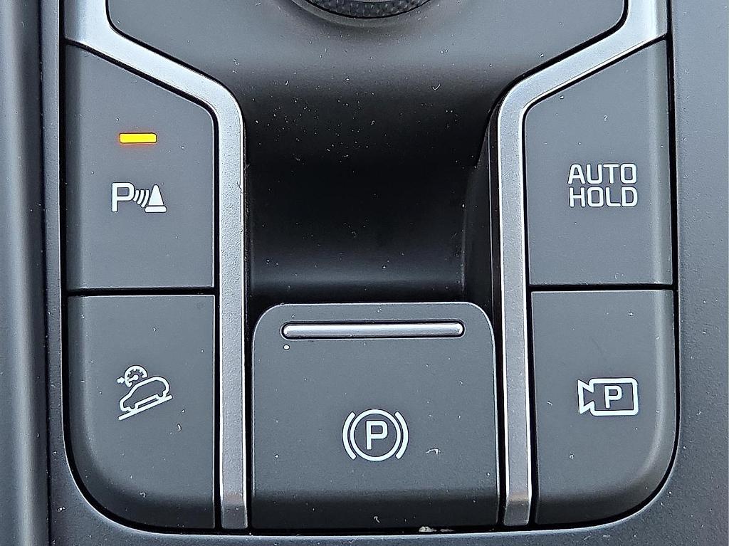 used 2021 Kia Sorento Hybrid car, priced at $26,227