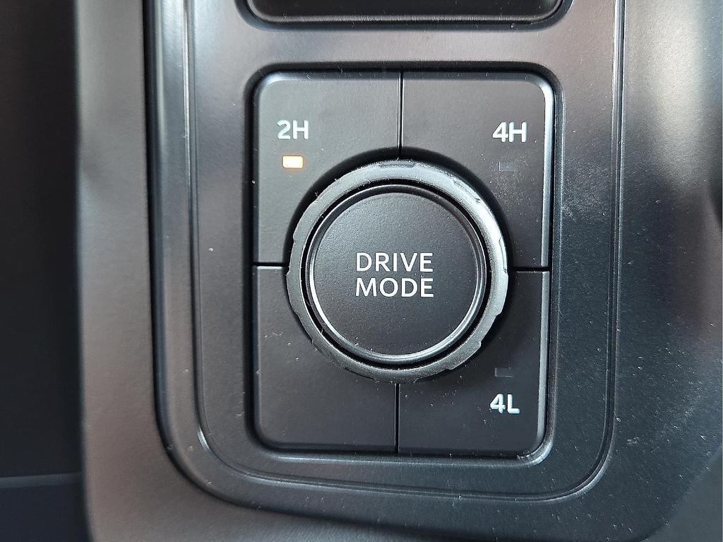 new 2025 Ford F-150 car, priced at $45,193