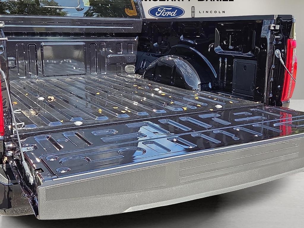 new 2025 Ford F-150 car, priced at $52,252