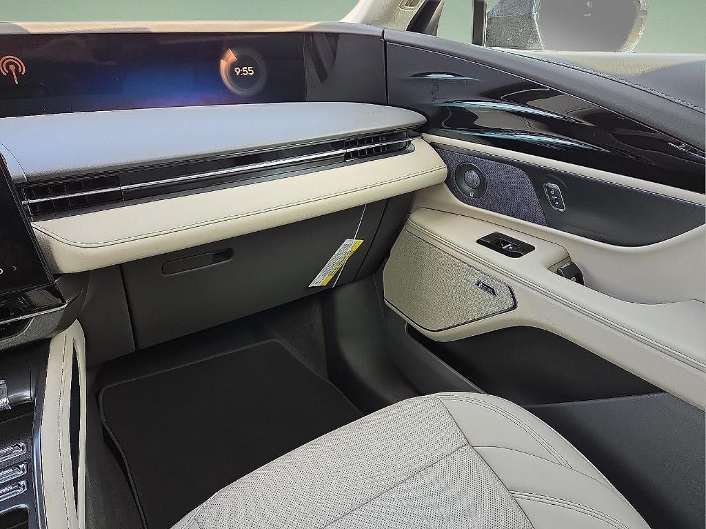 new 2025 Lincoln Nautilus car, priced at $52,802