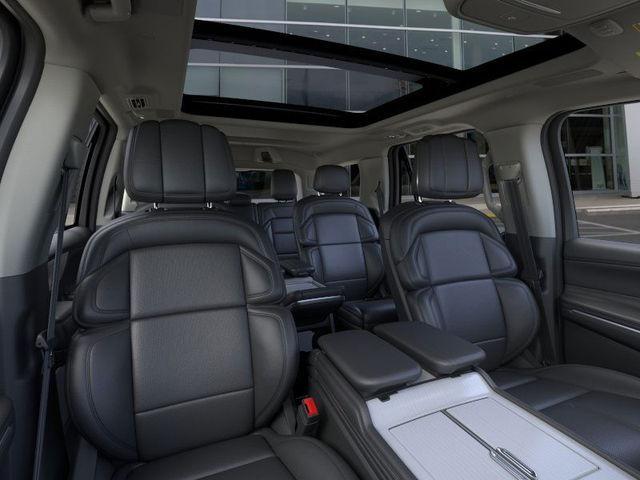 new 2025 Lincoln Navigator car, priced at $108,830