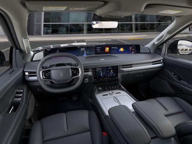 new 2025 Lincoln Navigator car, priced at $108,830