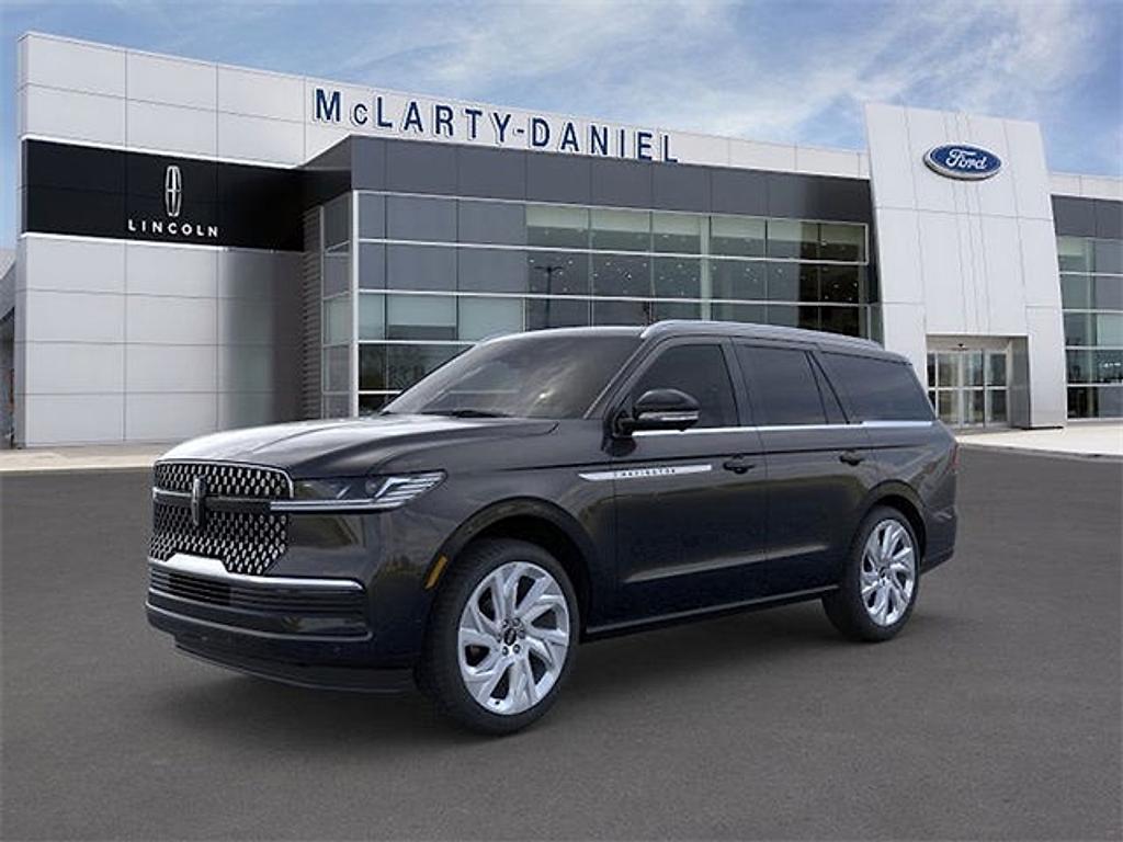 new 2025 Lincoln Navigator car, priced at $106,653