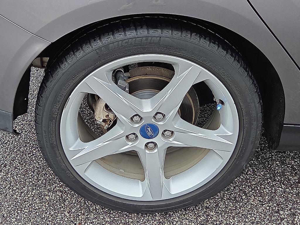 used 2012 Ford Focus car, priced at $8,995