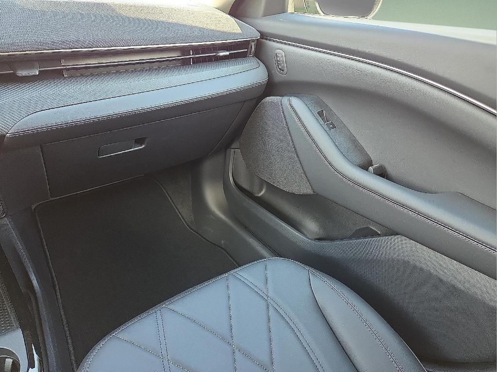 new 2025 Ford Mustang Mach-E car, priced at $40,554