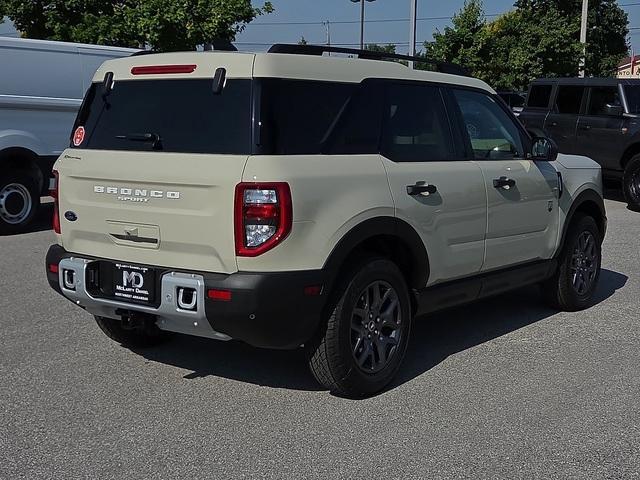 new 2025 Ford Bronco Sport car, priced at $31,611