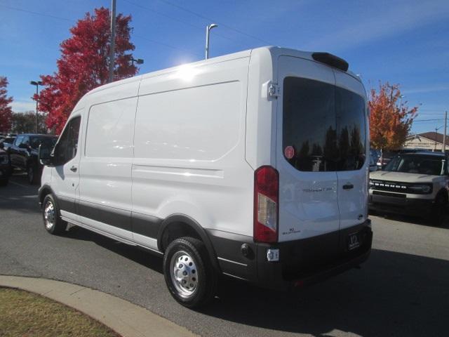 new 2024 Ford Transit-250 car