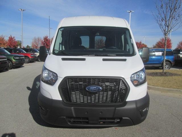 new 2024 Ford Transit-250 car