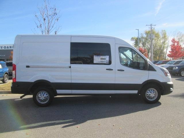 new 2024 Ford Transit-250 car